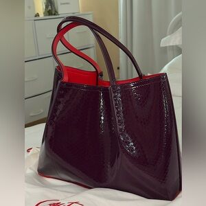 Christian Louboutin
Cabarock Birdy Small Patent Tote Bag